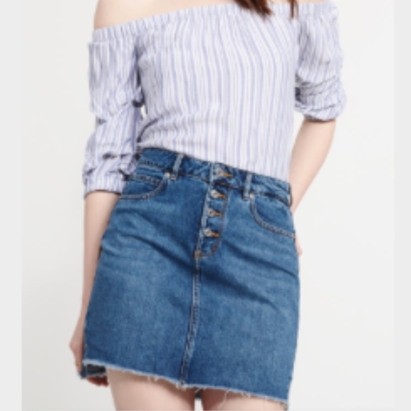 Button Front Denim Skirt - Picture 2 of 4